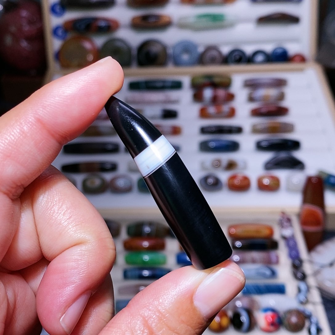 玛瑙吊坠未镶嵌….