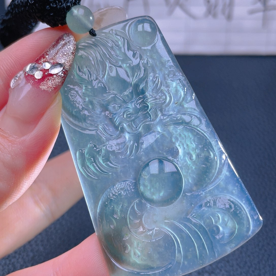 翡翠颈饰未镶嵌8888888888888