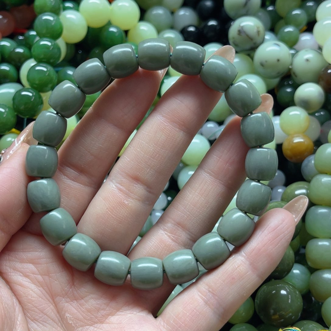 和田玉手链未镶嵌