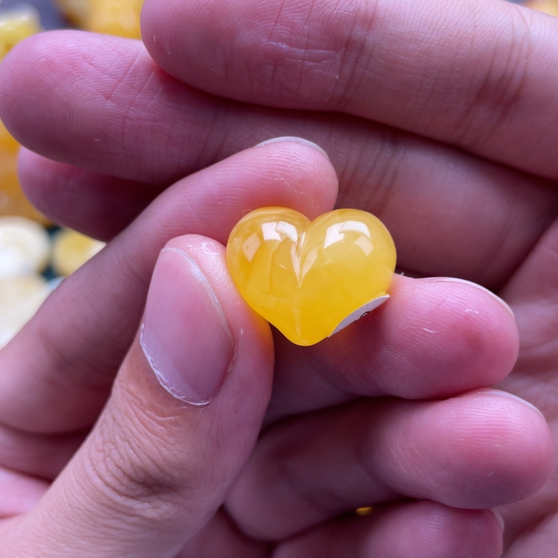 琥珀未镶嵌裸石蜜蜡