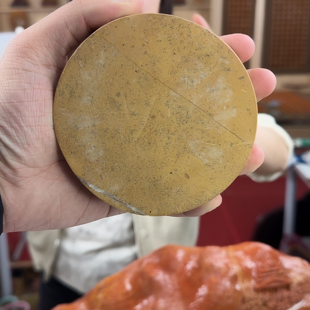 泗水砭石圆形热敷石纯天然微微瑕