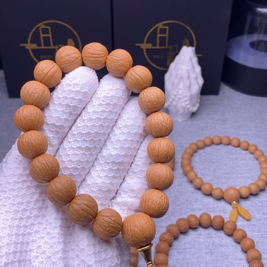 猴头核桃吊坠伦***羞聚宝盆488