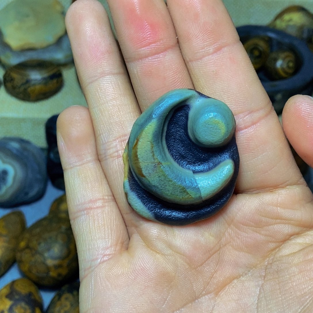 燊***隆大叶紫檀（黑酸枝木类）