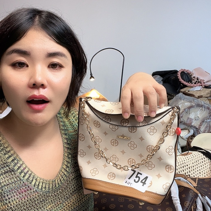 PVC包包包包包包包包吧