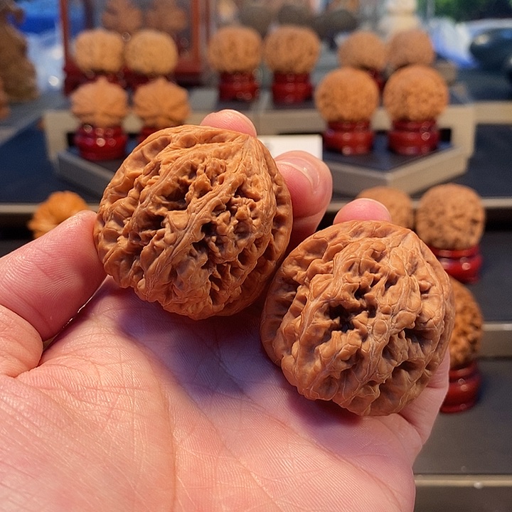 文玩核桃把件一*?全品粗筋，宝鸡