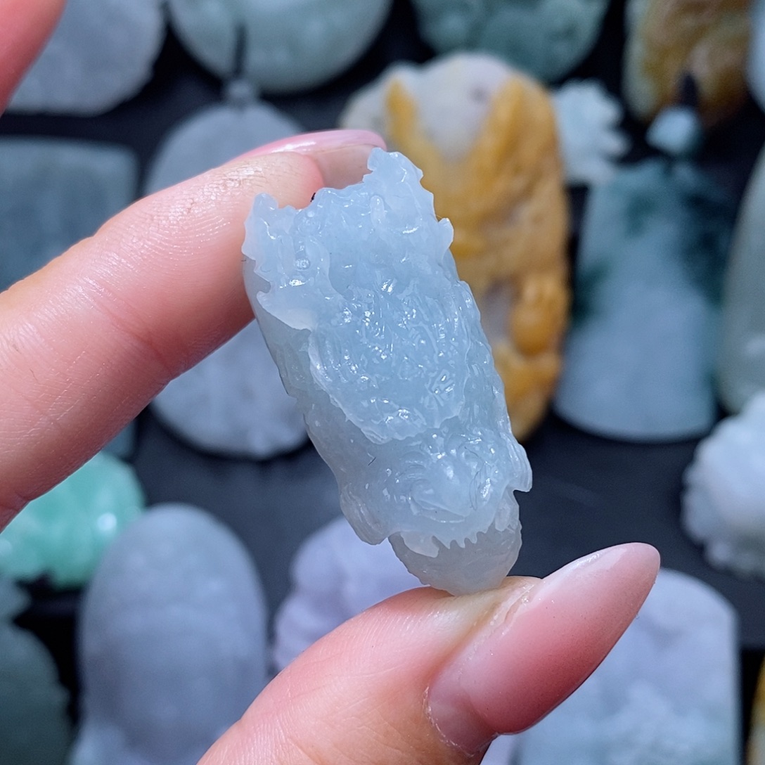 定制翡翠未镶嵌翡翠