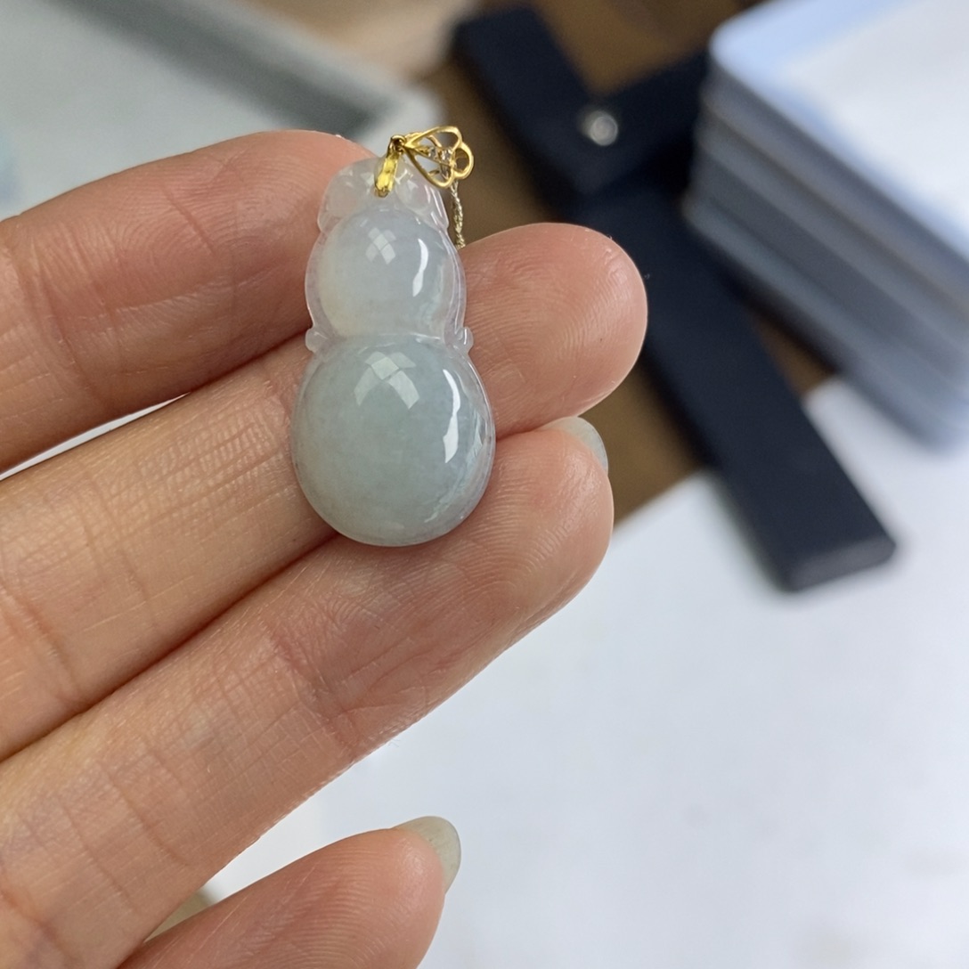 翡翠颈饰18K金镶嵌葫芦