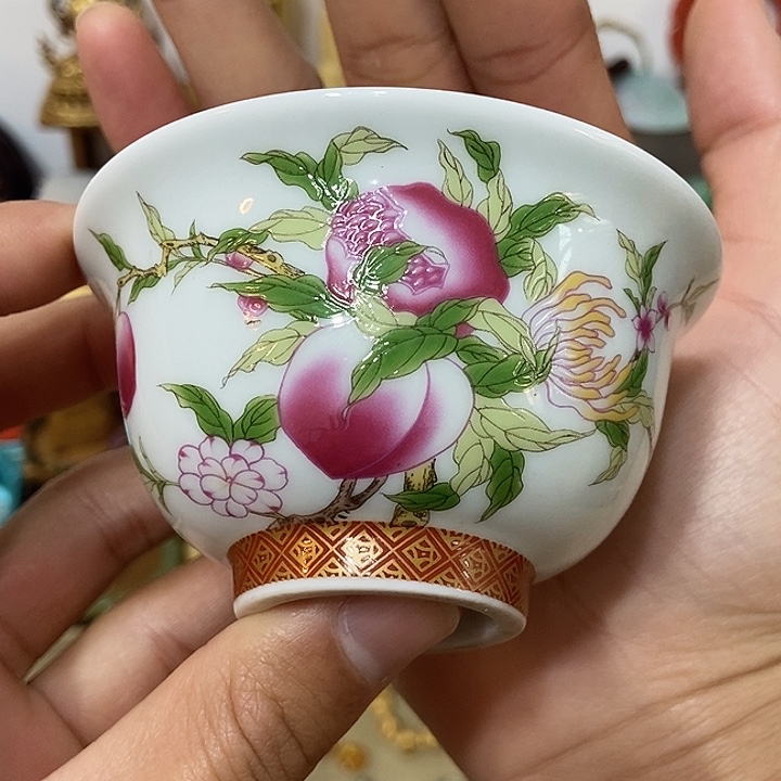 ****陶摆件青花笔锋浓转粉的时候就可以