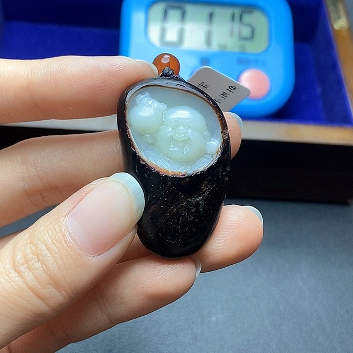 和田玉挂件未镶嵌万*莱N