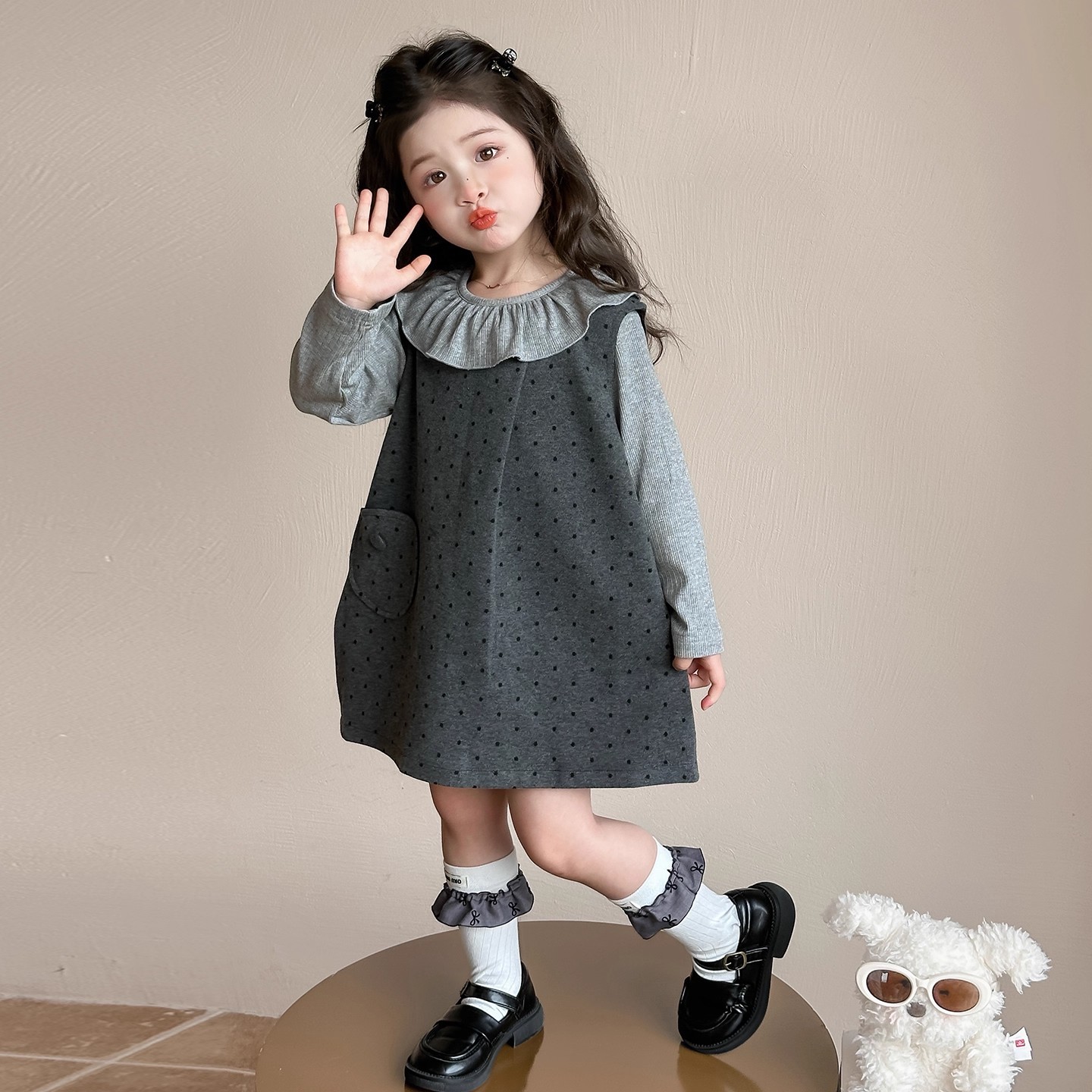 女童连衣裙春秋季2025新款儿童洋气娃娃领圆点女宝秋装超萌两件套