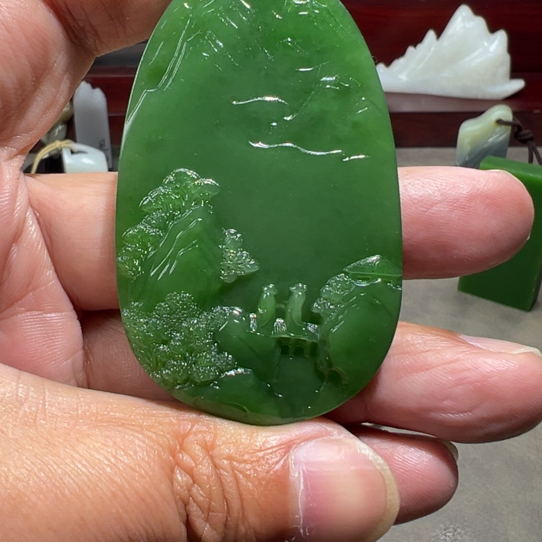 和田玉未镶嵌颈饰