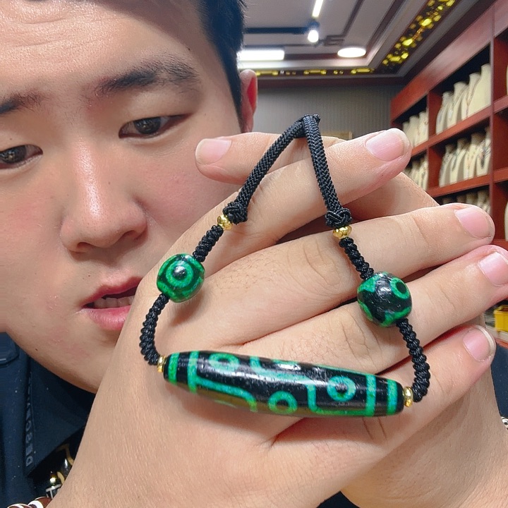 未镶嵌玛瑙/玉髓珠宝奇石