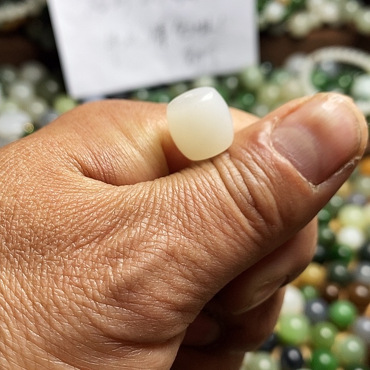 和田玉手链未镶嵌蓝**奇