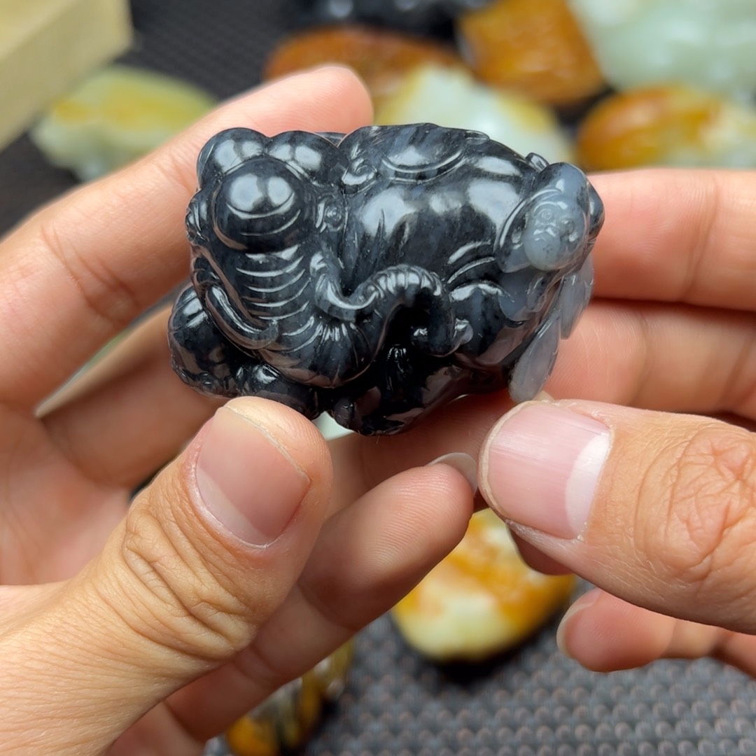 和田玉挂件未镶嵌