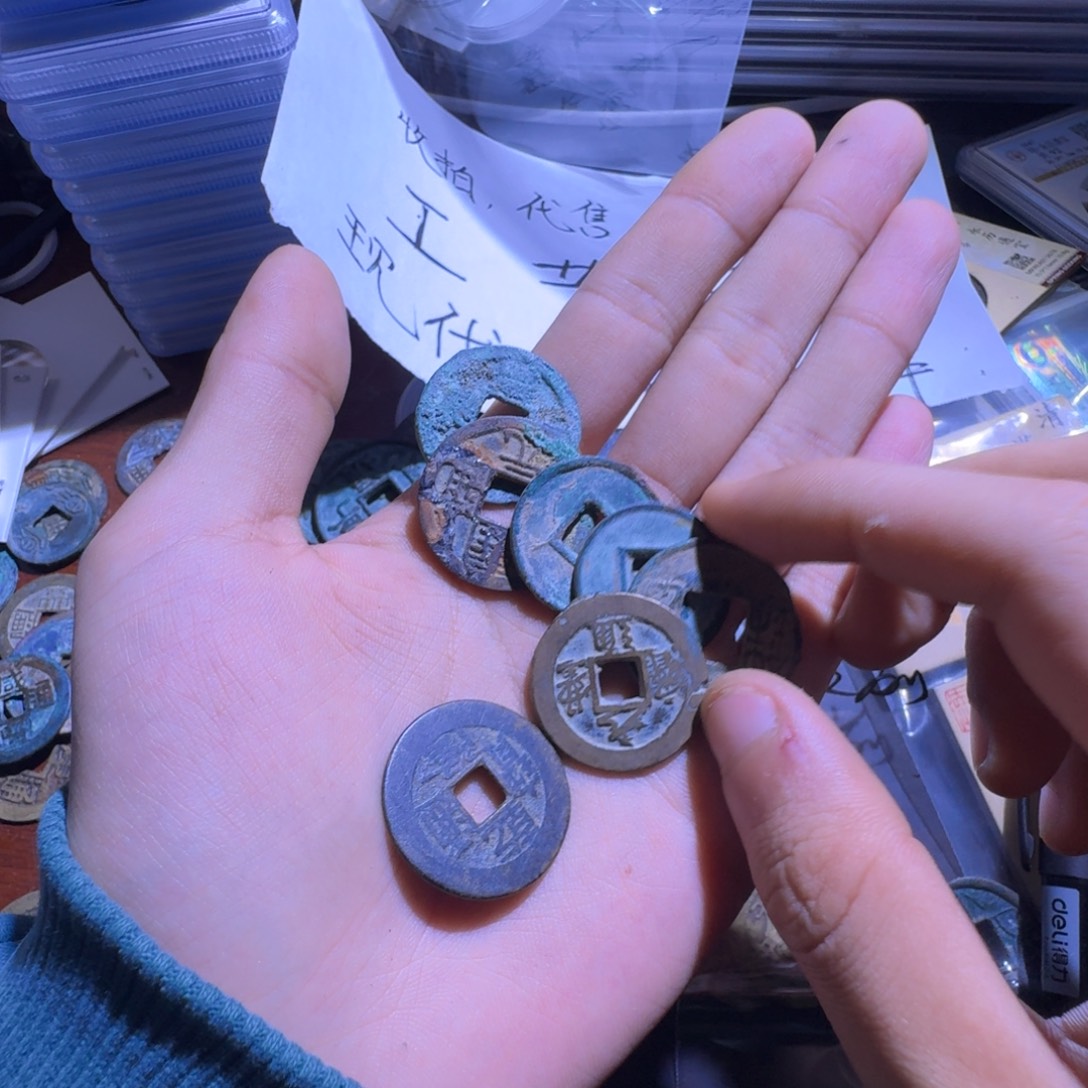 现代工艺品钱币现代汽车钥匙串定制