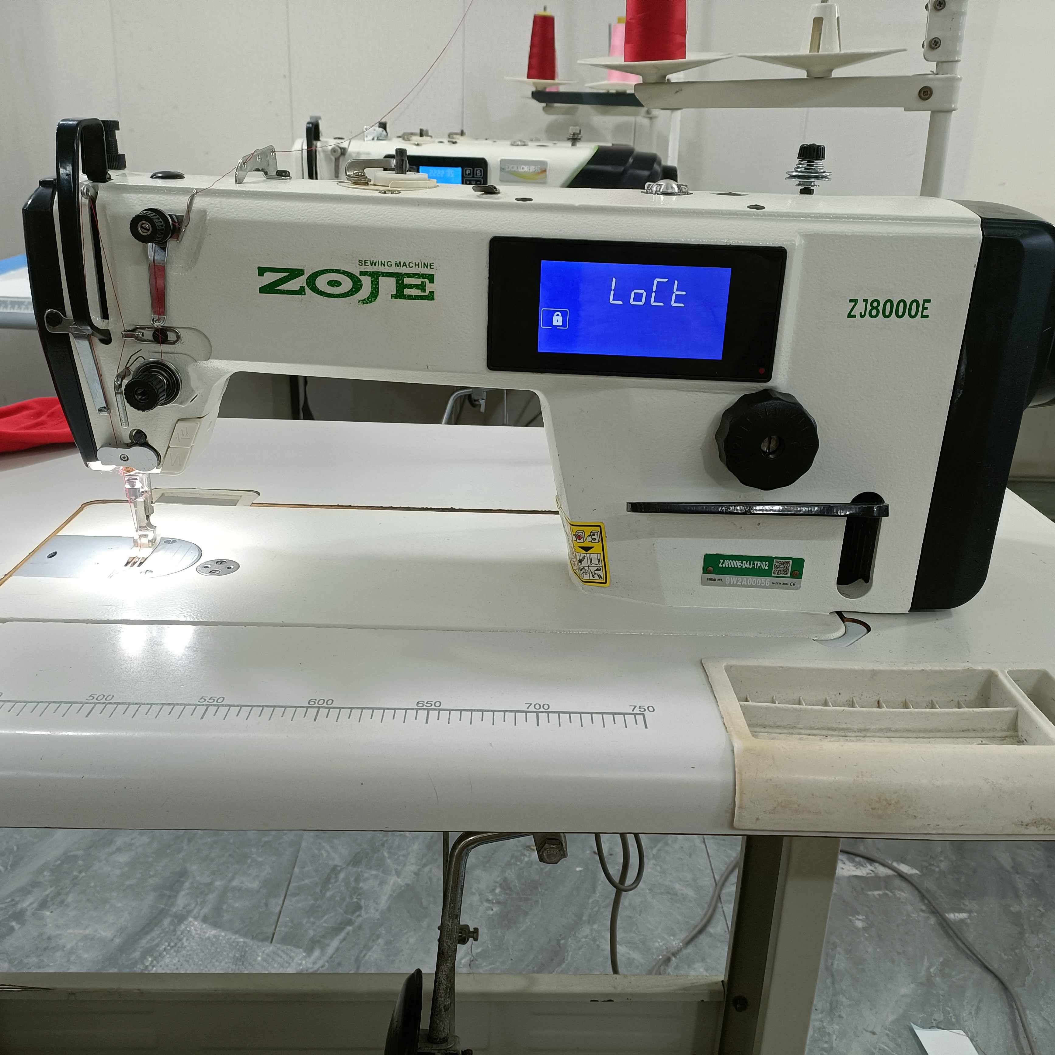 电脑平车。薄厚通吃。可家用工厂用。声音清，线路好。