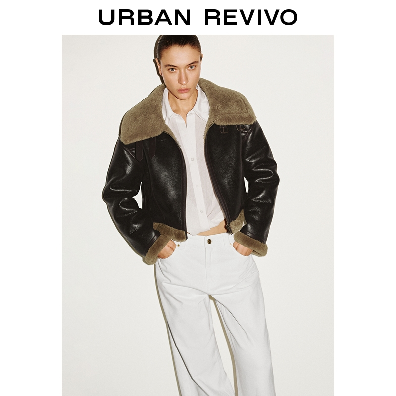 UR2025冬季新款女琥珀流光风休闲复古摩登毛领外套UWH150085