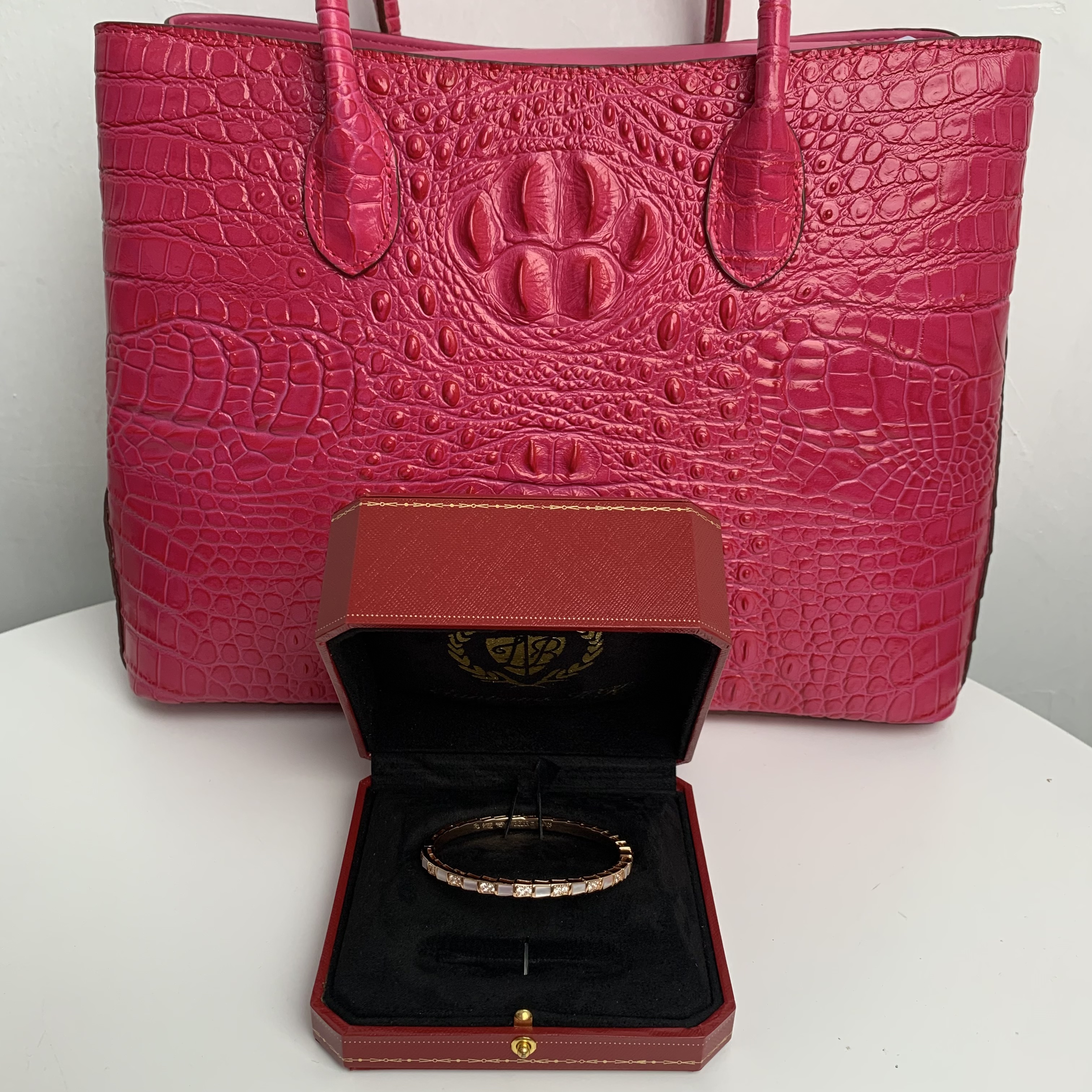 2366【LIANBANGH.K】 精致高级气质手镯