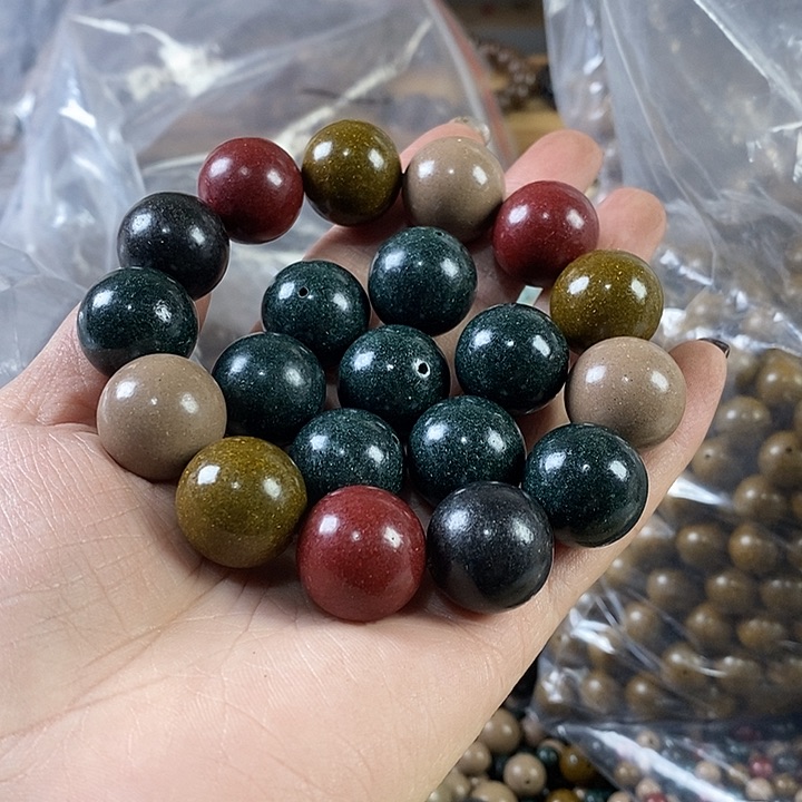 泥塑福*瑕疵五行1.8串➕绿色1.8