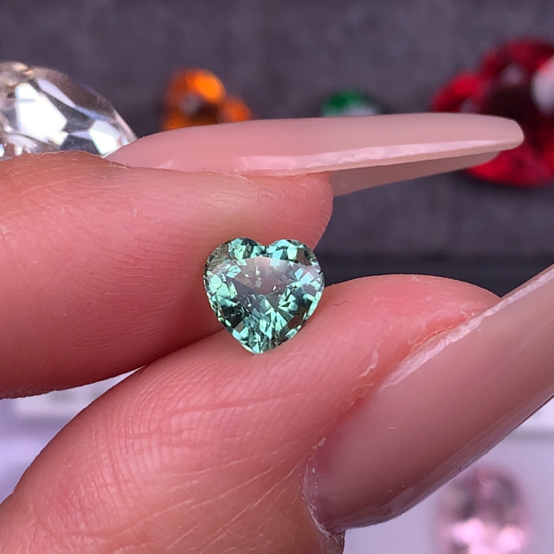 碧玺珠宝半成品未镶嵌1.29ct