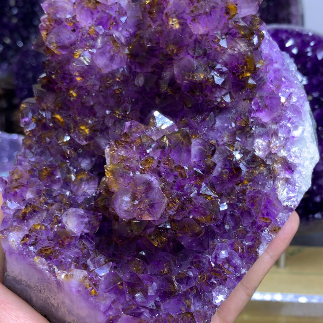 水晶摆件未镶嵌晶***颖紫晶