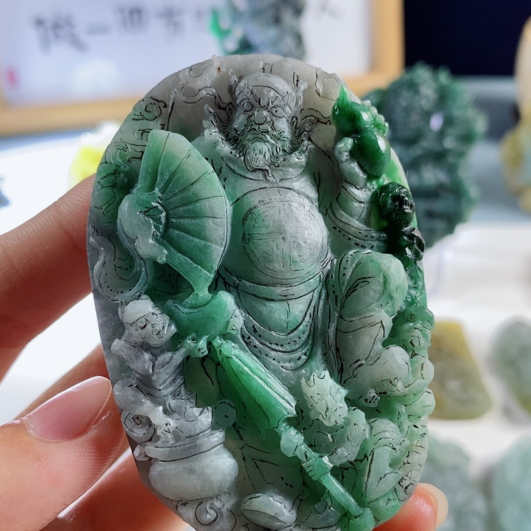 定制翡翠未镶嵌天然a货翡翠乌鸡辣绿钟馗