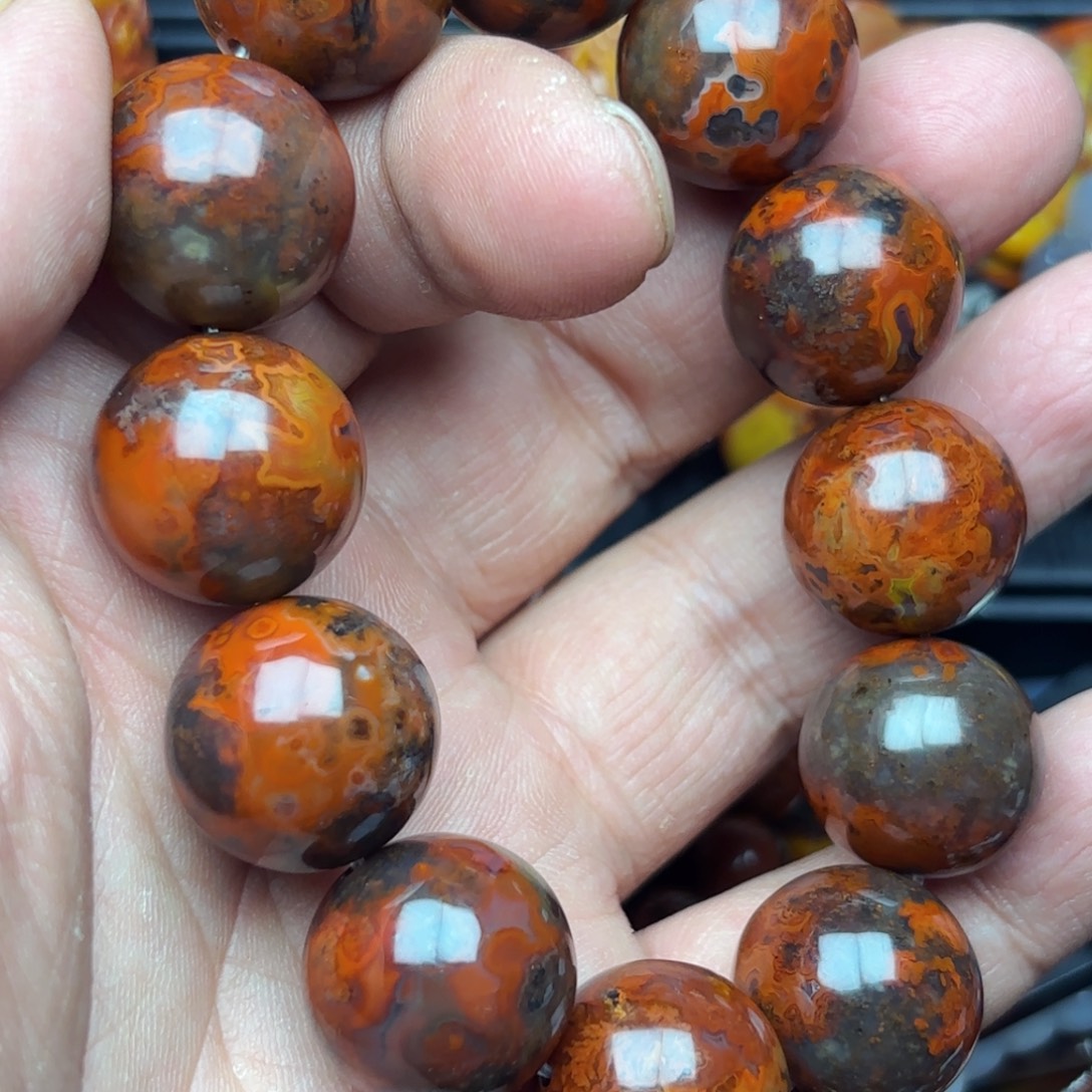 大***闲玛瑙/玉髓未镶嵌玛瑙