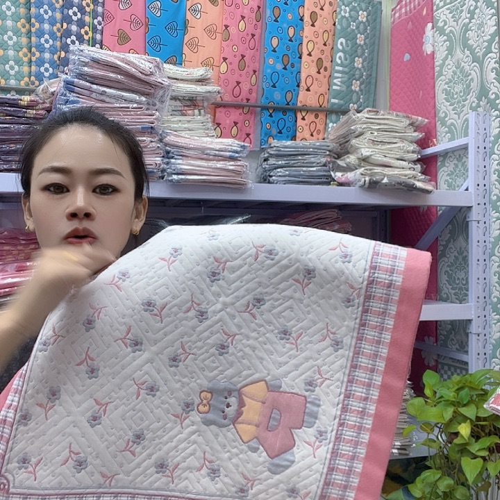 棉粉色小花熊纯棉