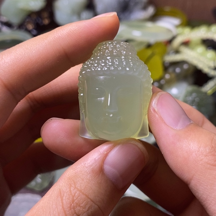 岫玉岫玉颈饰未镶嵌