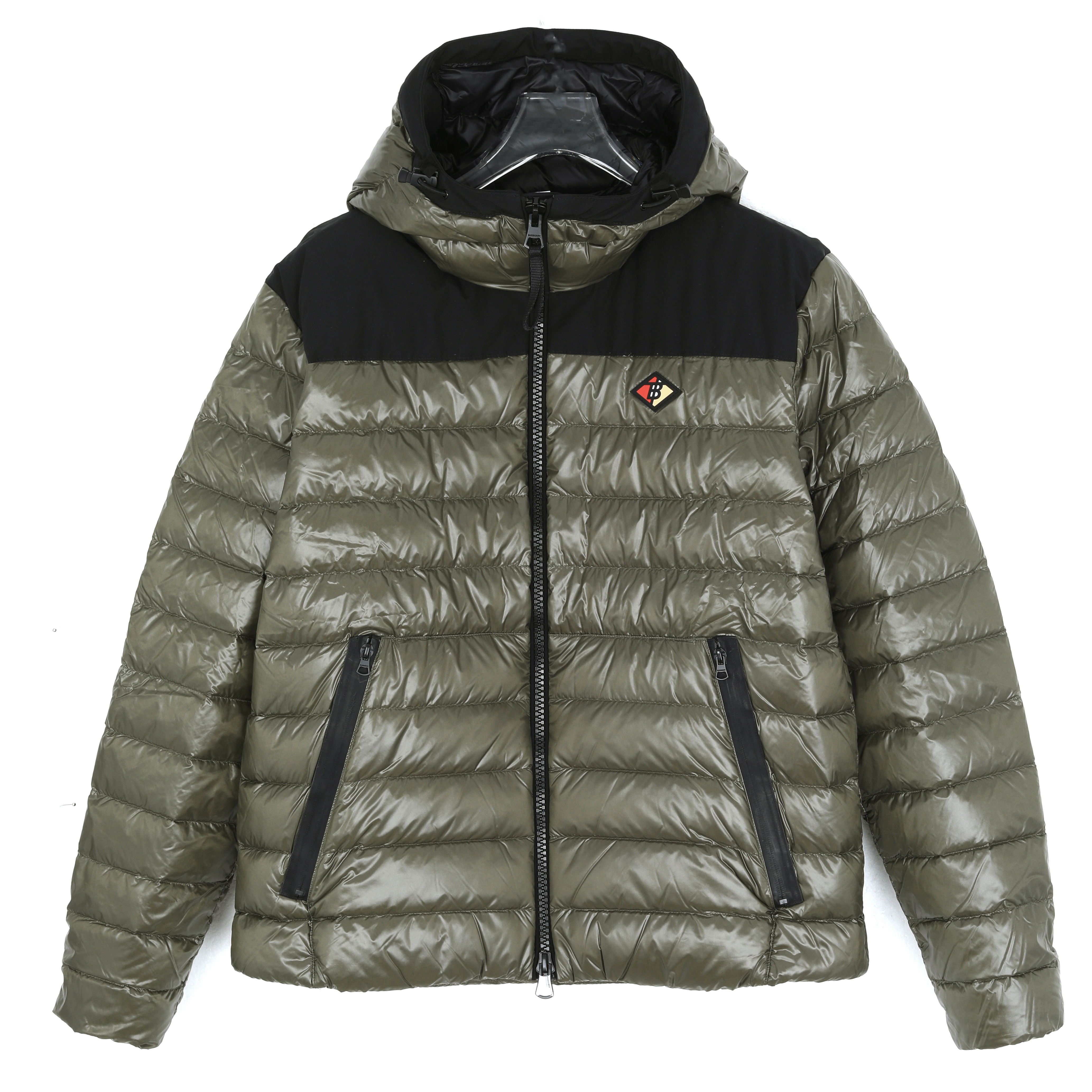 BURBERRY/博柏利男士秋冬常规款连帽防水鹅绒羽绒服8046980