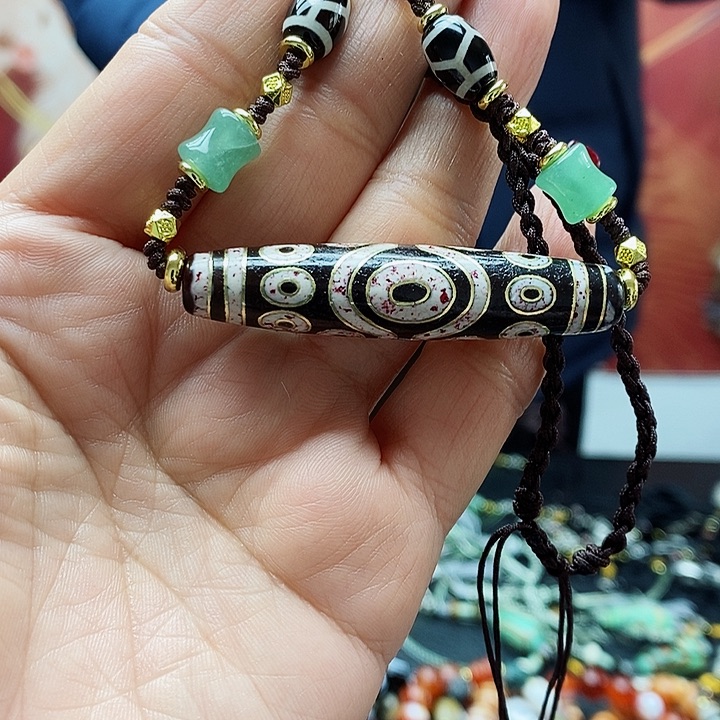 玛瑙/玉髓颈饰合金