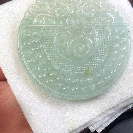 翡翠未镶嵌颈饰缅甸A货，每天下午1点半开播