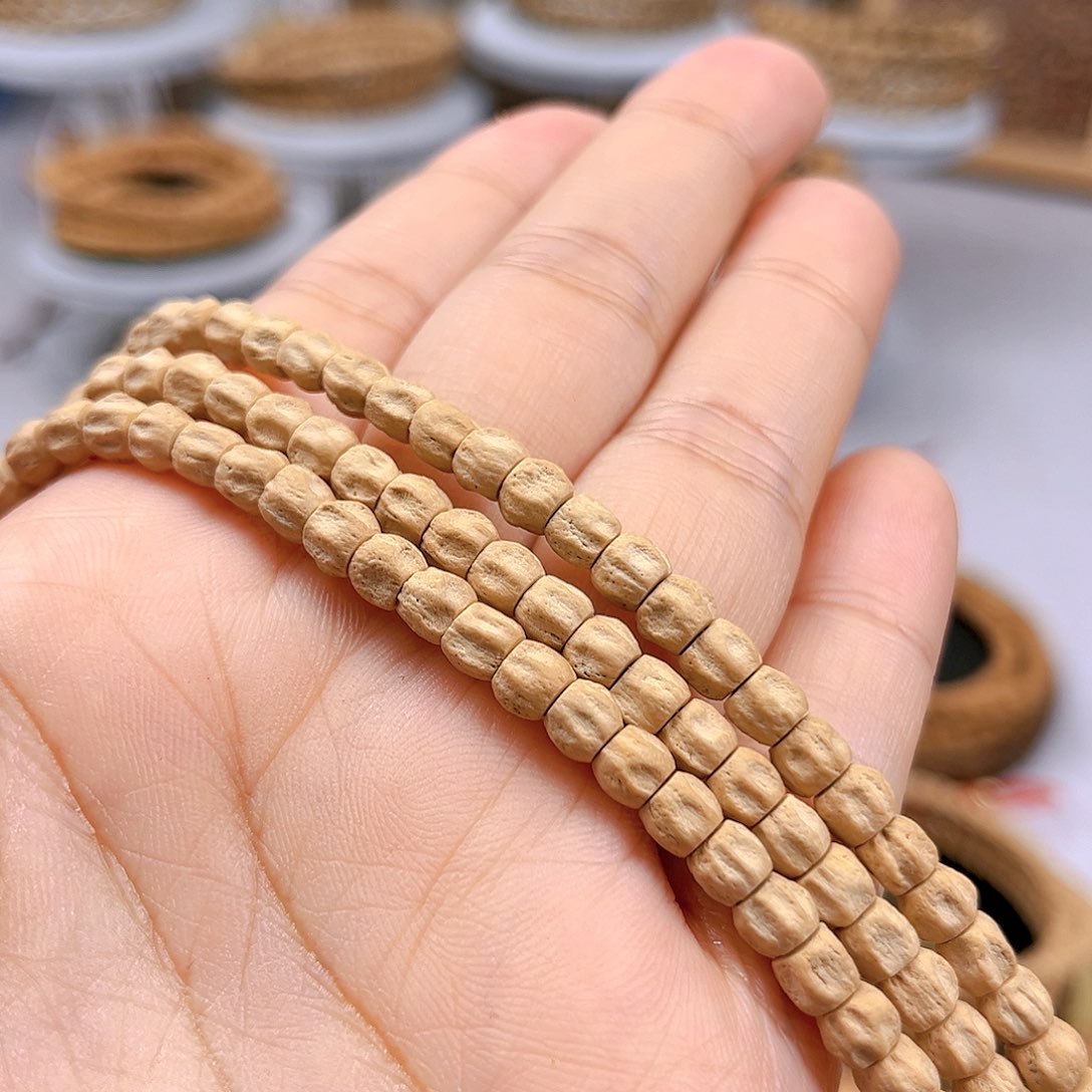 柏香籽/百香籽吊坠假**.