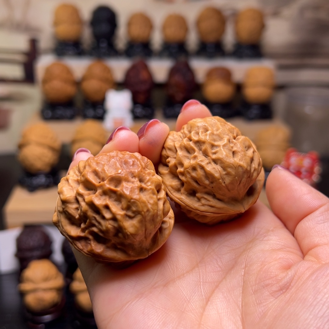 文玩核桃把件玉龙38H