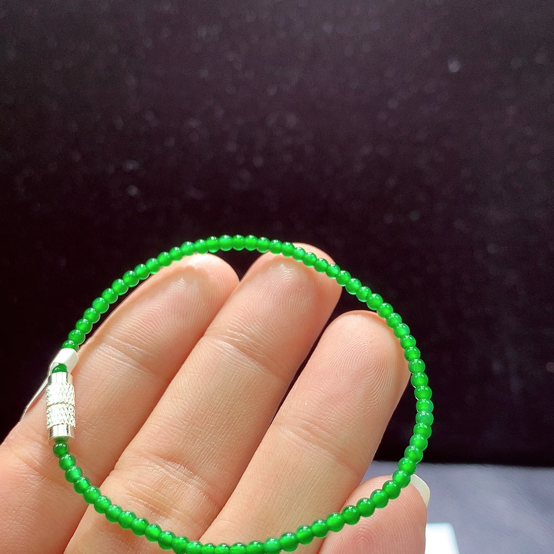 翡翠手链未镶嵌手链