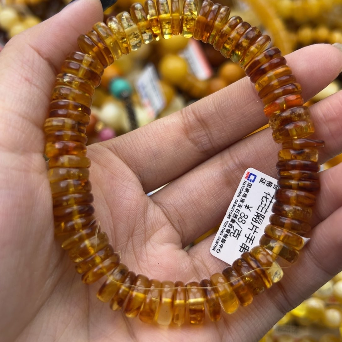 琥珀珠宝奇石未镶嵌