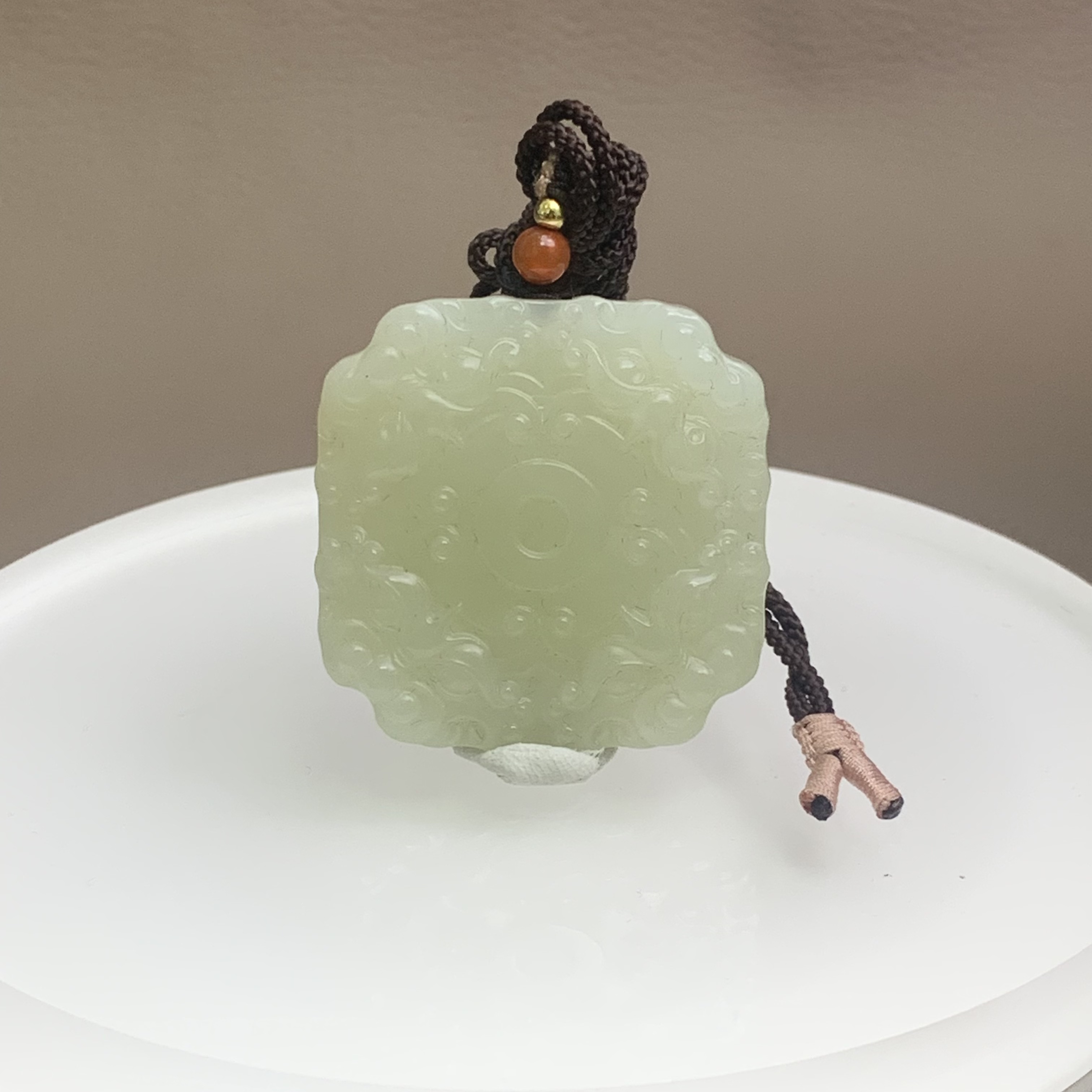 D2005珠宝玉石精选和田玉吊坠