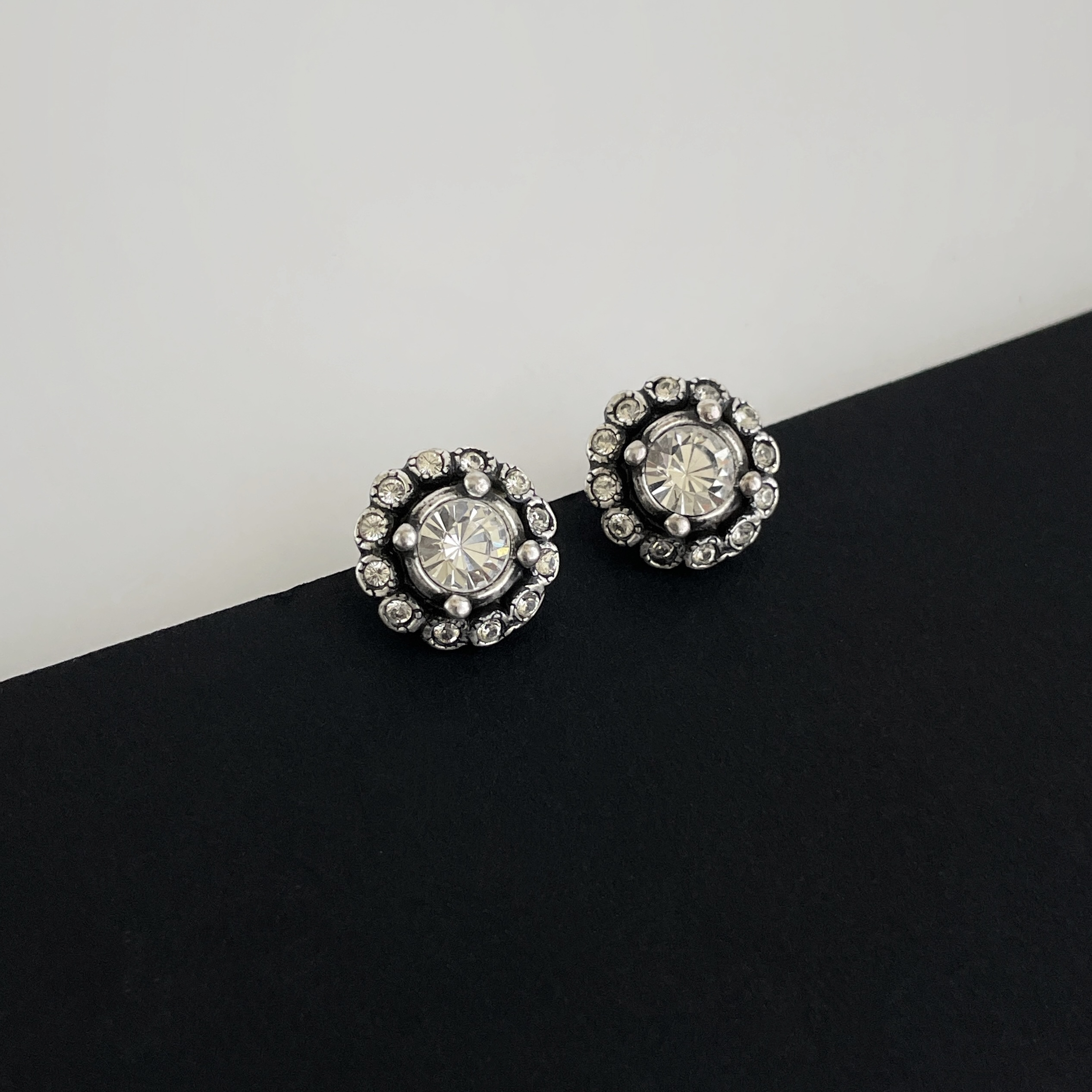 95新 DIOR/迪奥 中古太阳花水钻耳钉 6370