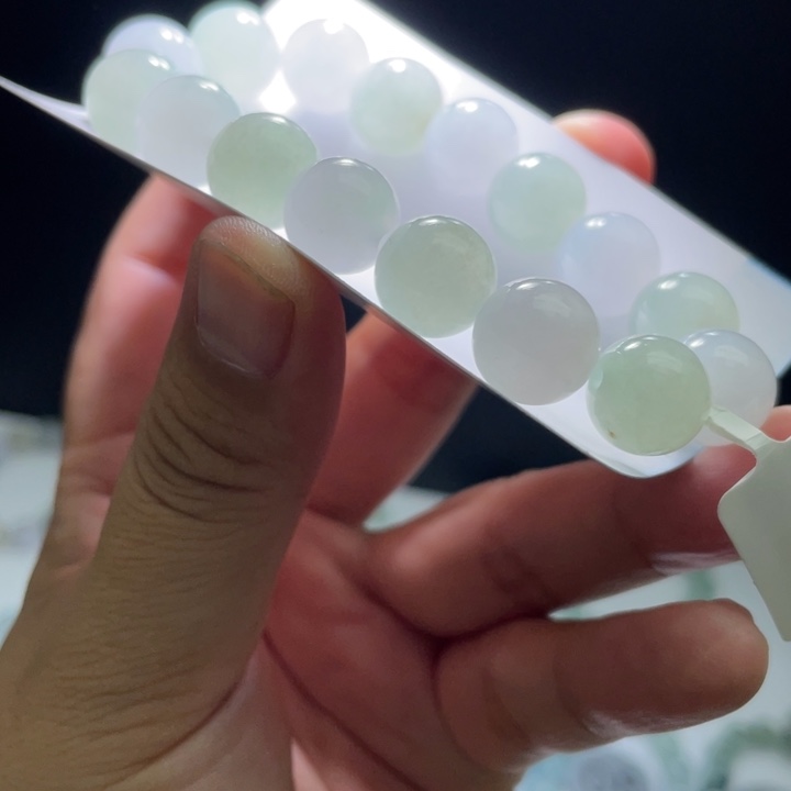 未镶嵌定制翡翠翡翠卡12+