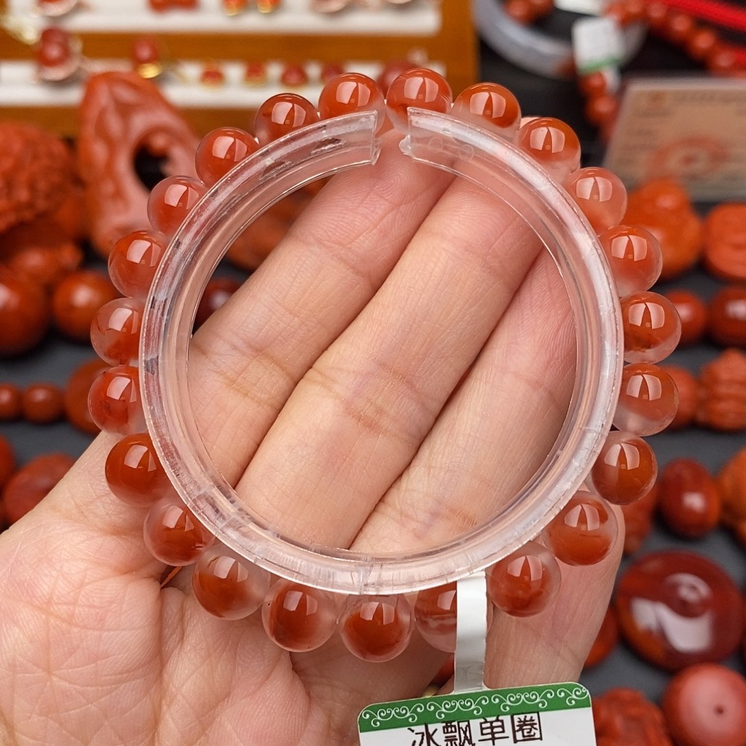 南红玛瑙四川凉山冰飘手串8mm未镶嵌