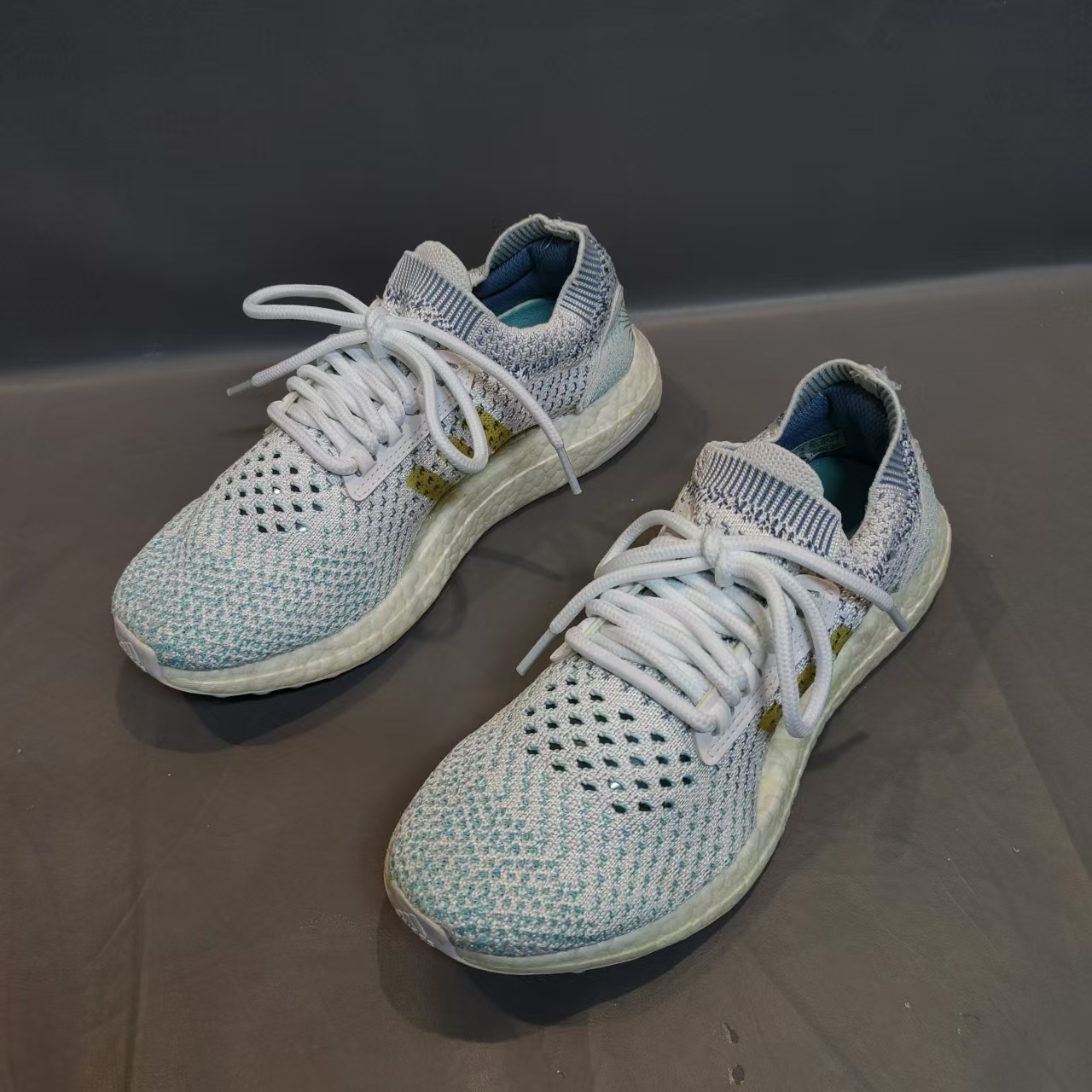 39码/90新/Parley x Adidas ULT 白蓝/无原盒/跑步鞋/潮鞋1579