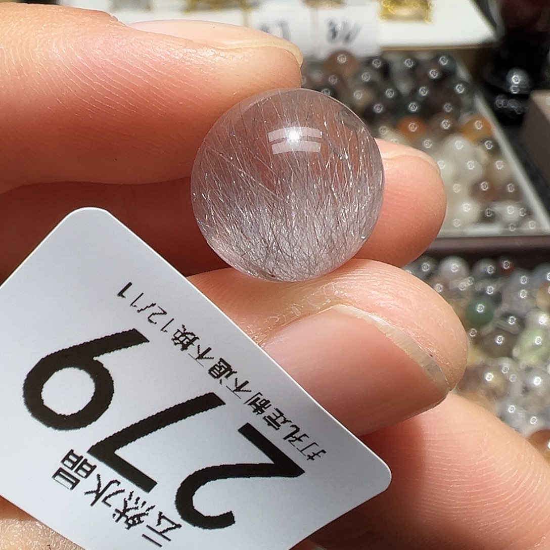 骜****未镶嵌珠宝半成品水晶