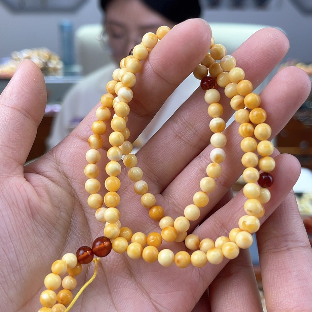 琥珀裸石未镶嵌蜜蜡链子