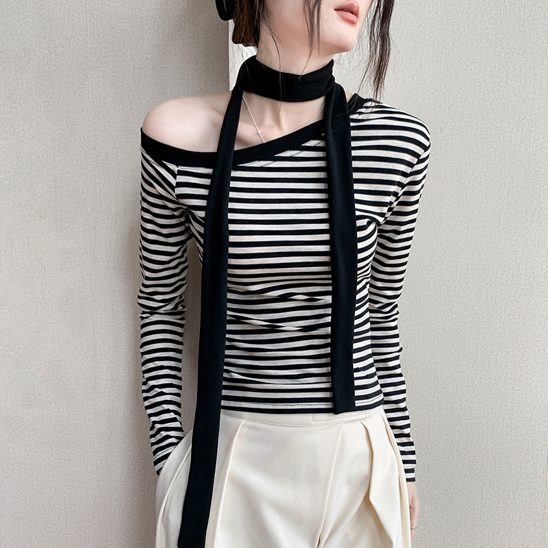 条纹长袖T恤女2025春季新款修身甜辣漂亮内搭打底衫斜角肩上衣女