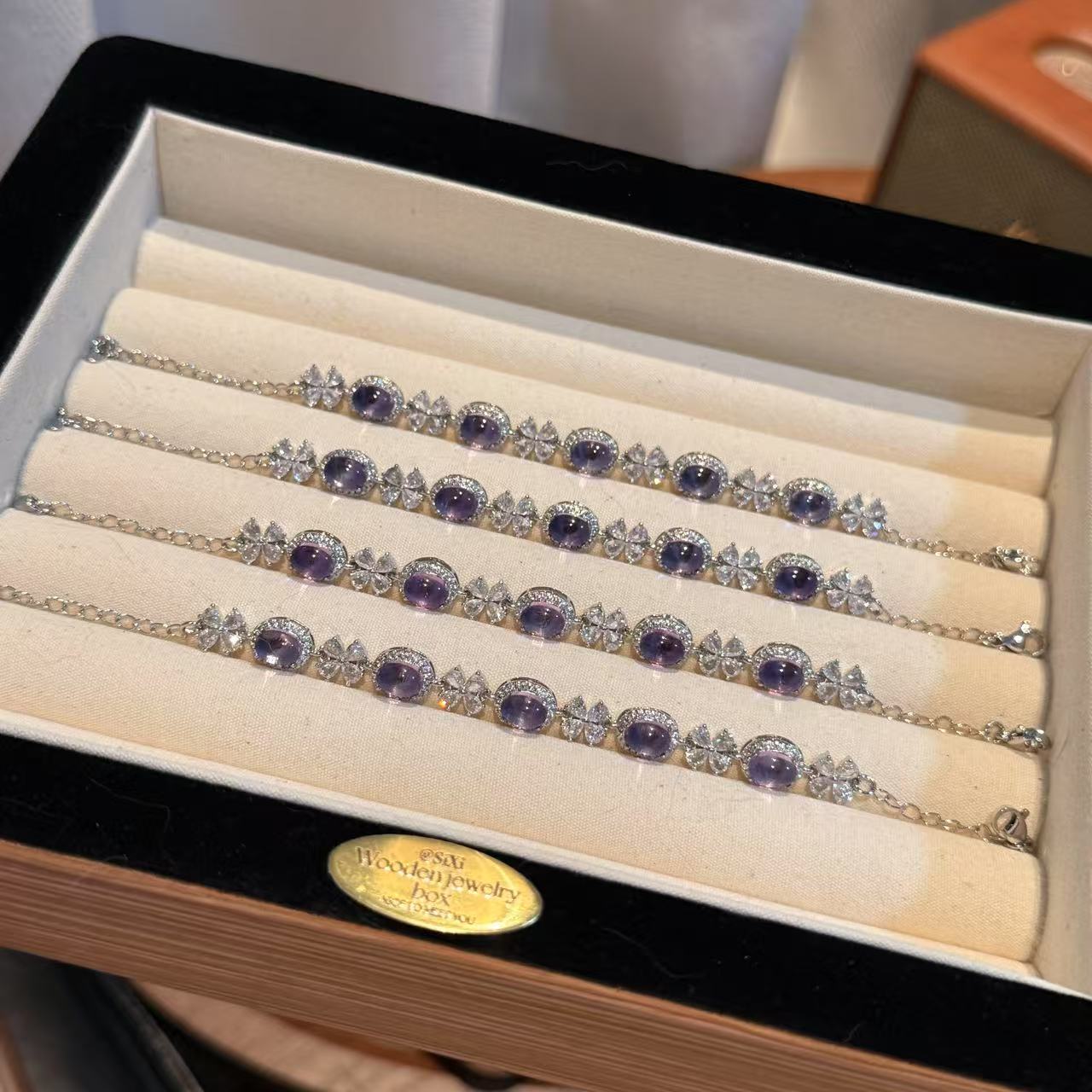 镀厚银紫水晶镶嵌手链 颜色微差多样性发其一W290