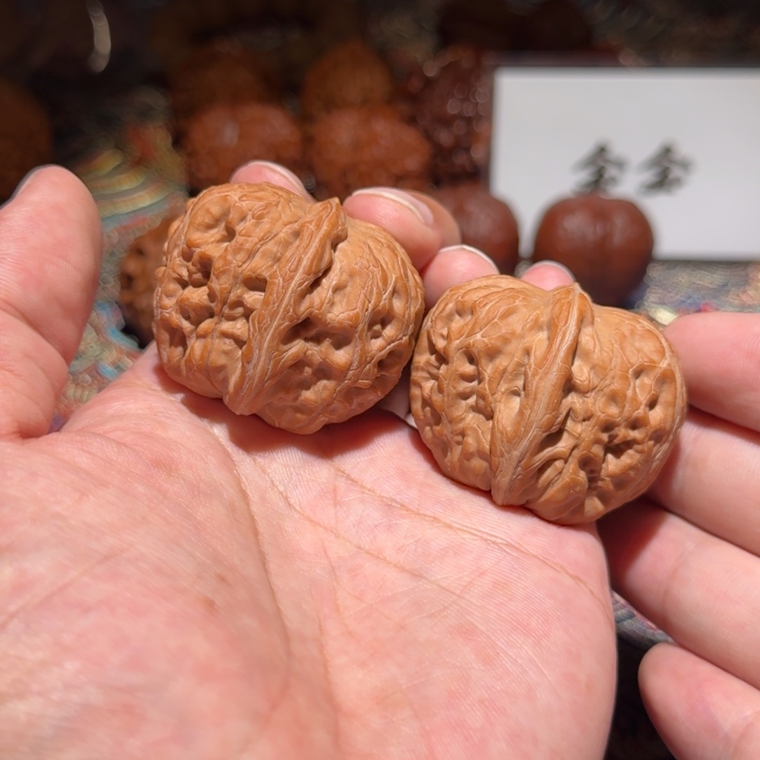 把件核桃716平谷元宝，尺寸36 41 33.5