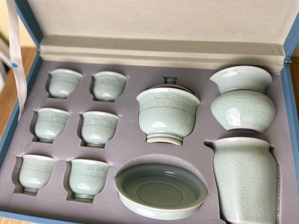 汝瓷重工粉青釉水套盒