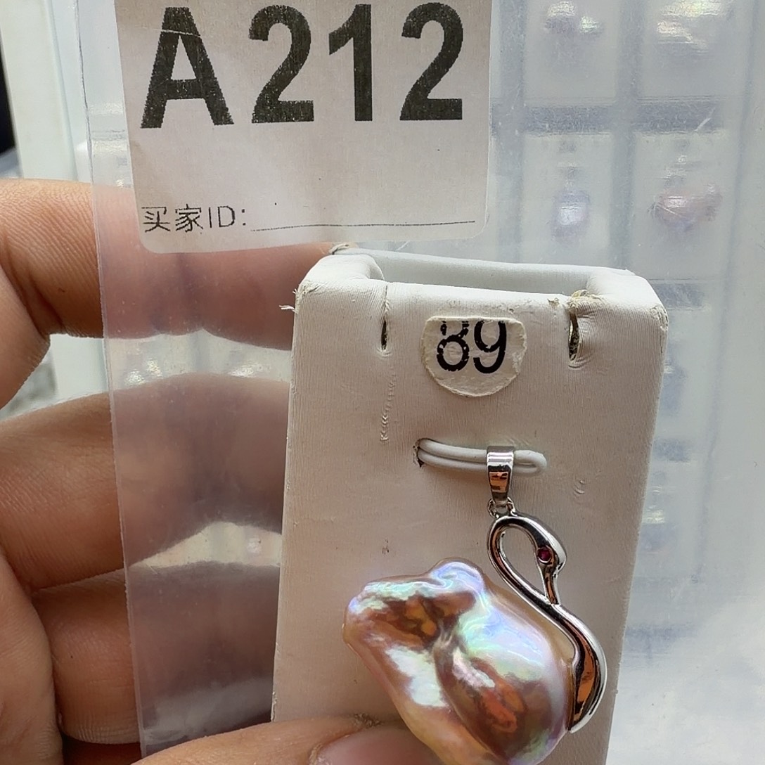 淡水珍珠颈饰合金