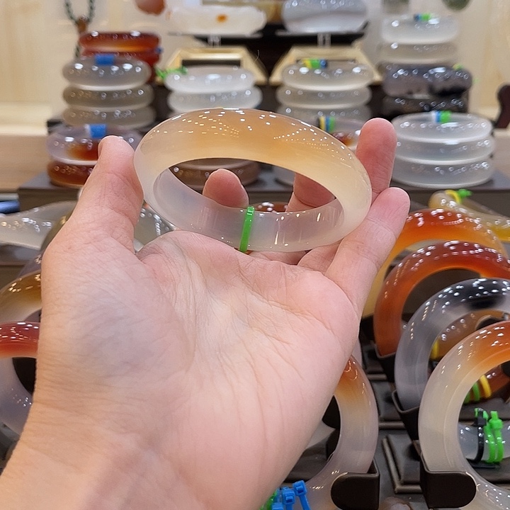 玛瑙/玉髓未镶嵌手镯21