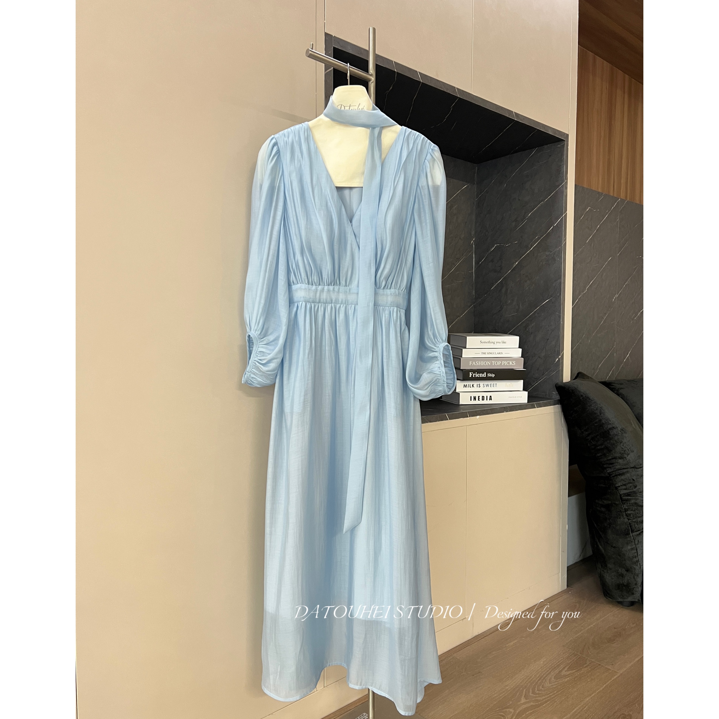 大头黑STUDIO【水星记】2025女夏气质仙气连衣裙D225Q06303